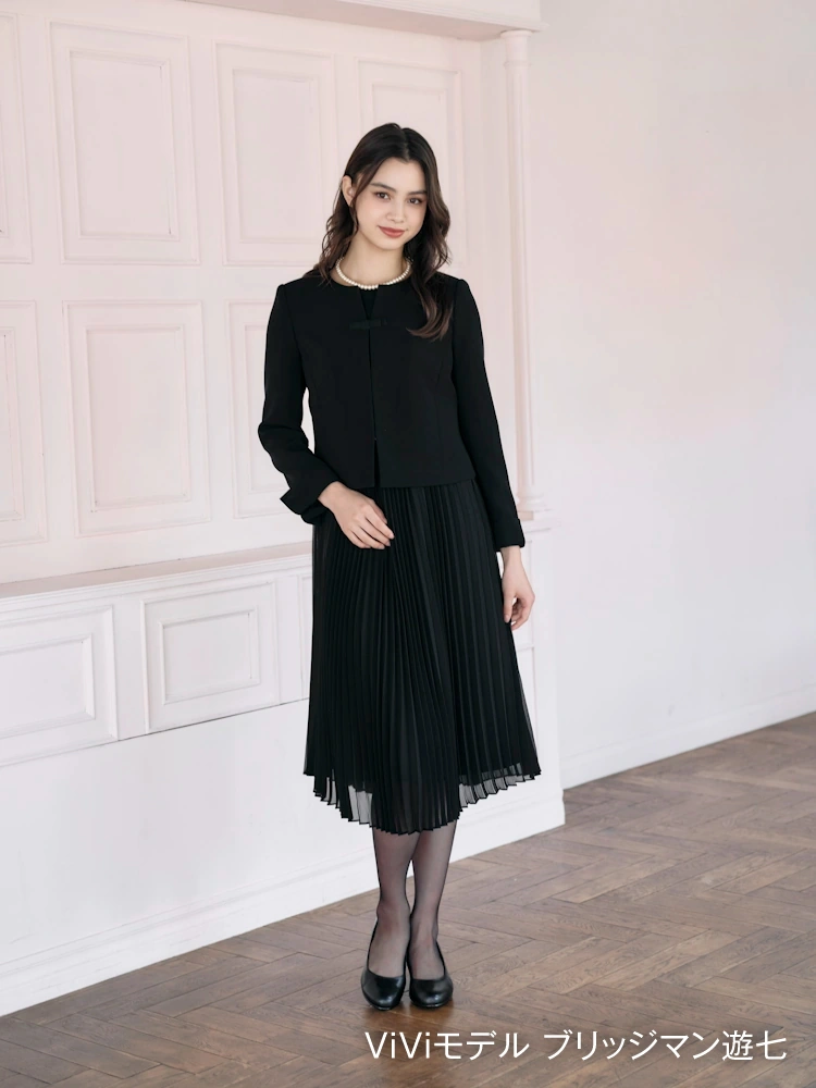 【ネックレス付き】フォーマルアンサンブルプリーツワンピース(慶弔両用)/ノーカラージャケット黒無地ViVi通年【レディース】